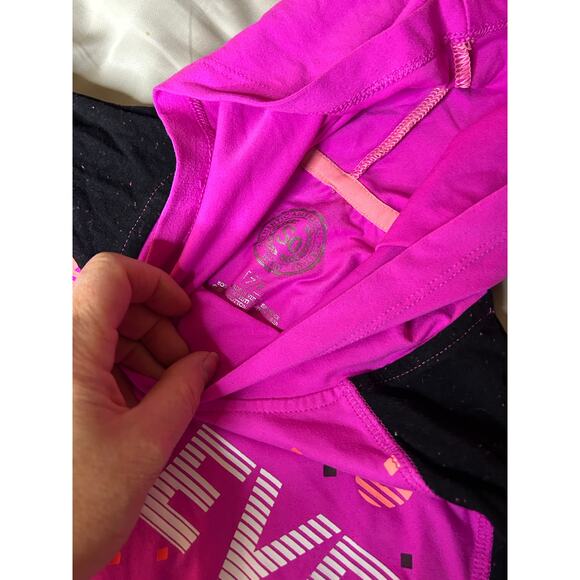 SO active hoodie pink and black size 7/8 - Picture 3 of 3